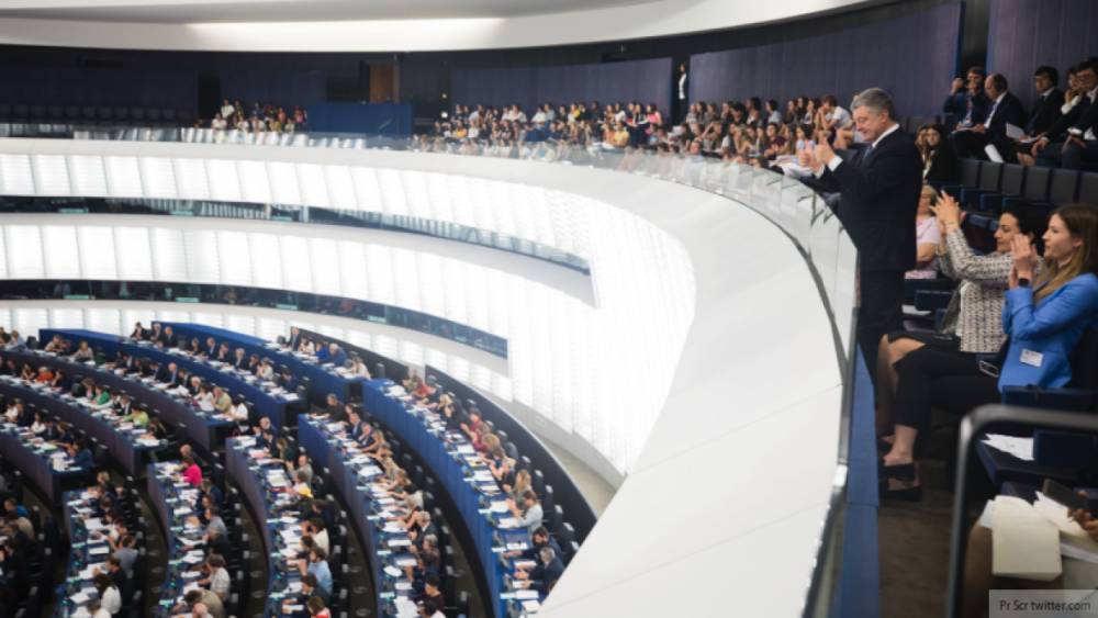 Подпольную оргию с участием членов Европарламента накрыли в Брюсселе