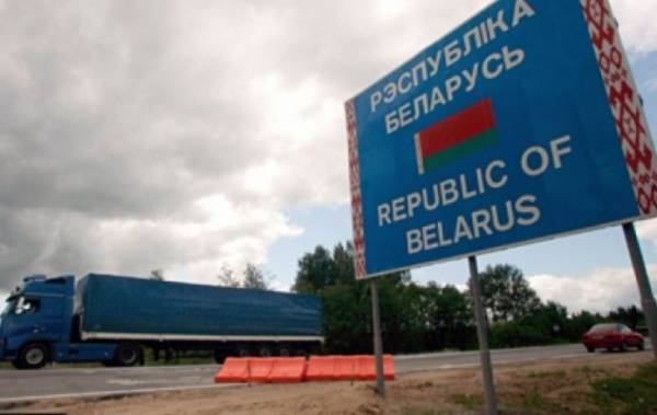 Белоруссия закрывает границы на выезд из страны из-за коронавируса