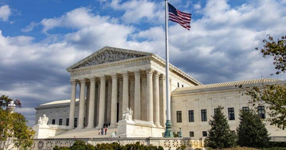 Техас и еще 17 штатов просят верховный суд США отменить результаты президентских выборов