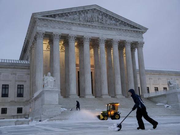 Верховный суд США отклонил иск с требованием не признавать победу Байдена в Пенсильвании