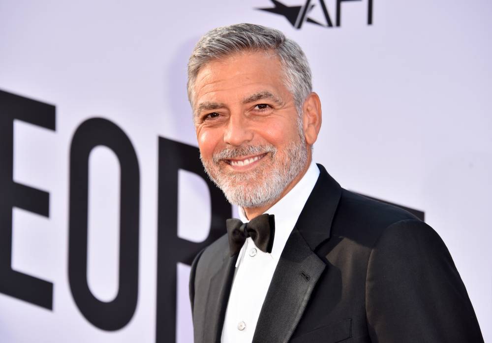 Резко похудевший Джордж Клуни попал в больницу