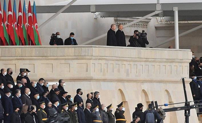 Нагорный Крабах: ЕС продолжает обсуждения, Эрдоган празднует победу Азербайджана в Баку (Marianne, Франция)