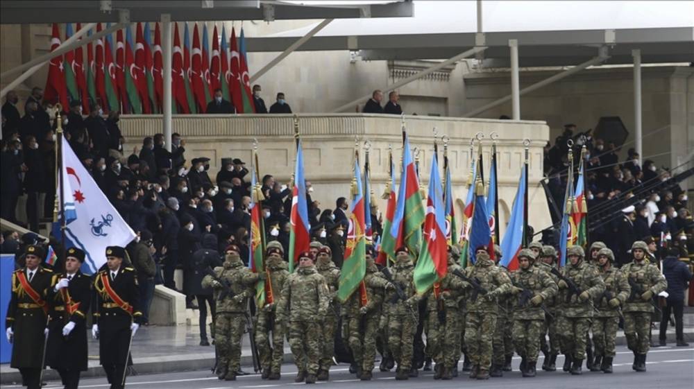В Баку провели парад победы: кто приехал отмечать триумф в Карабахе – видео