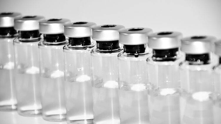Россия заявила о готовности производить вакцину от COVID-19 в Харькове