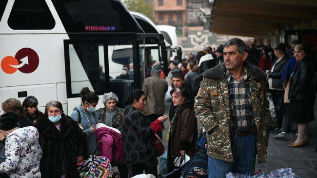В Нагорный Карабах за сутки вернулись 569 беженцев