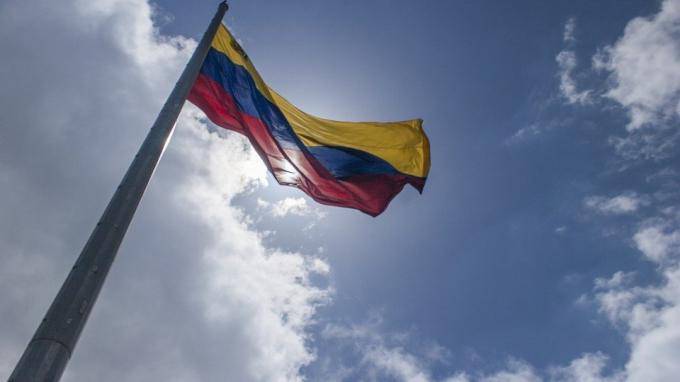 Оппозиция в Венесуэле не рассматривает военный способ смены власти