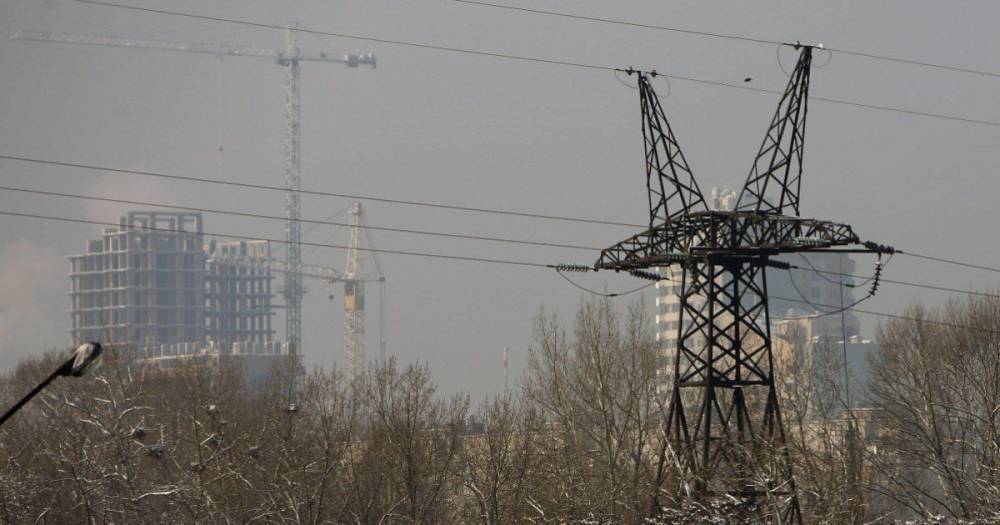 Почти двести населенных пунктов в Украине остались без света из-за ледяного дождя