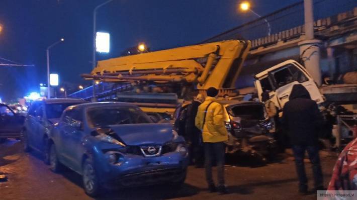 ДТП с 16 машинами произошло во Владивостоке