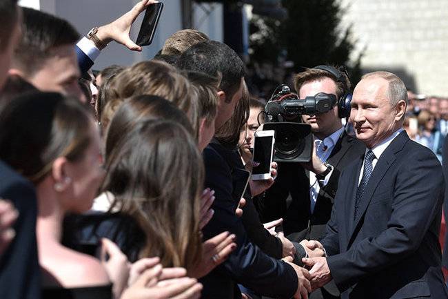 Эксперты объяснили, что стоит за изменением отношения молодежи к Путину