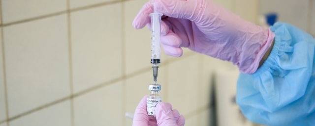 В Кировскую область привезли 200 доз вакцины от коронавируса