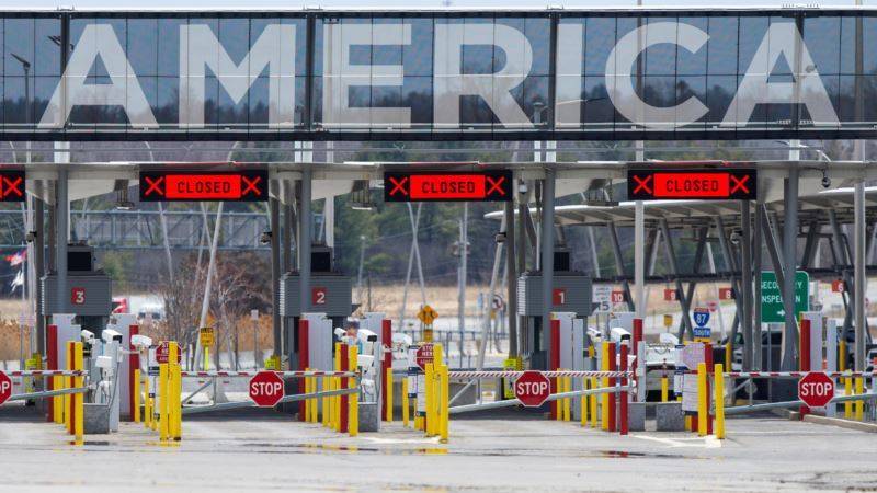 Ограничения на пересечение сухопутных границ США продлены до 21 января