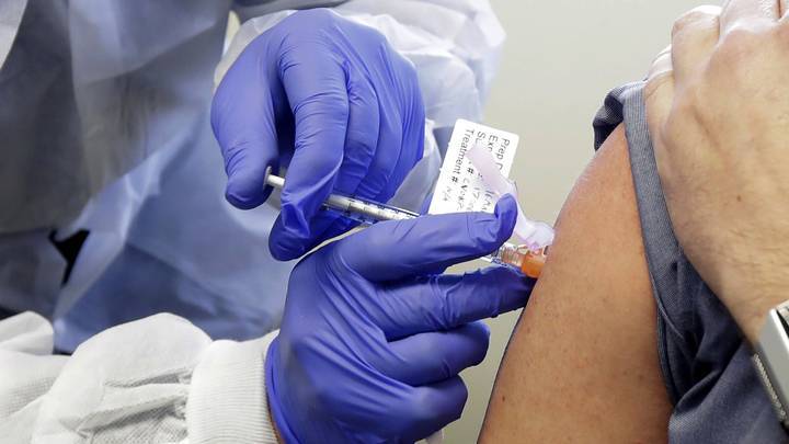 COVID: США готовы начать вакцинацию