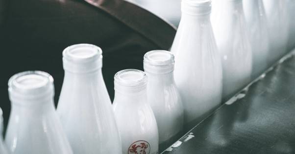 Рекордный скачок цен: в Украине продолжает дорожать молоко