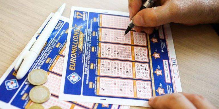 Во Франции сорвали рекордный джекпот в истории европейских лотерей