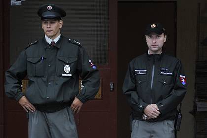 Бывший глава полиции Словакии попытался покончить с собой в тюремной камере
