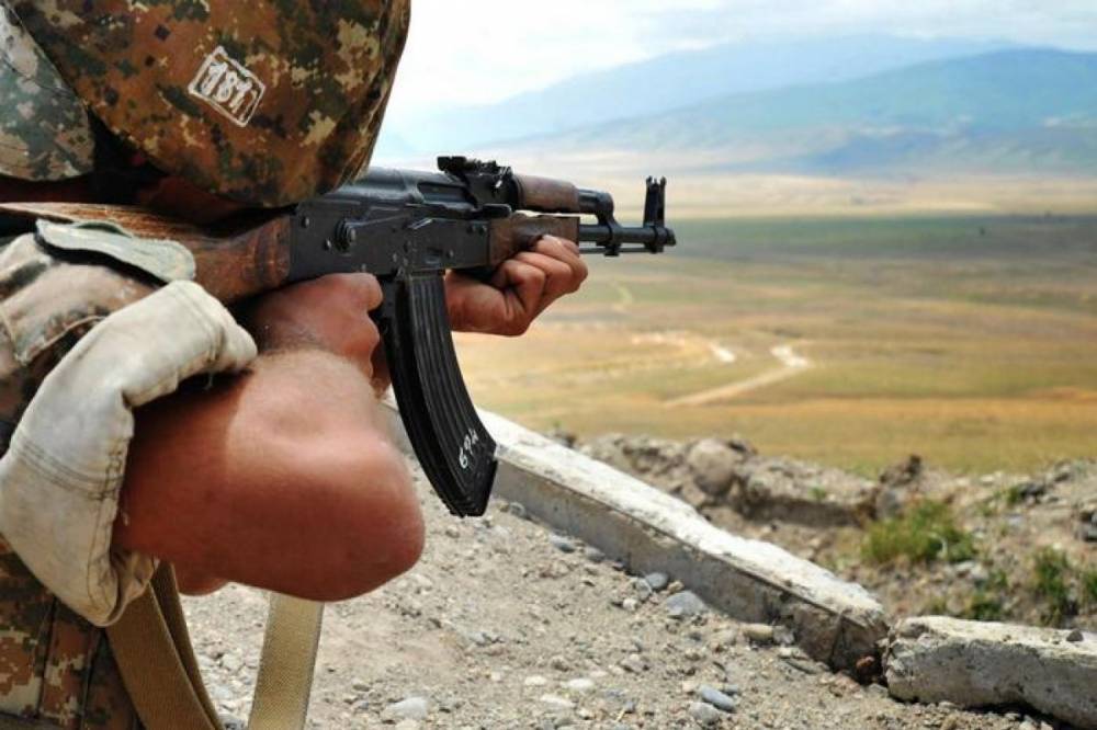 Азербайджан заявил о проведении антитеррористической операции в Нагорном Карабахе, есть погибшие