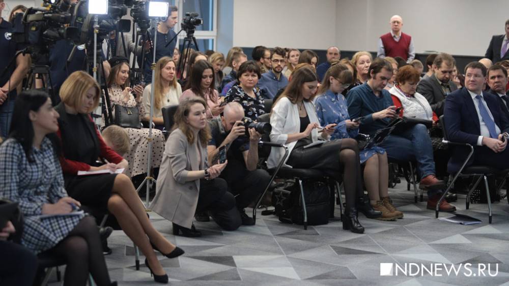 Журналистов протестируют на Covid-19 перед виртуальной пресс-конференцией Путина