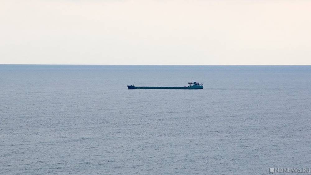 У берегов Саудовской Аравии произошел взрыв на сингапурском танкере