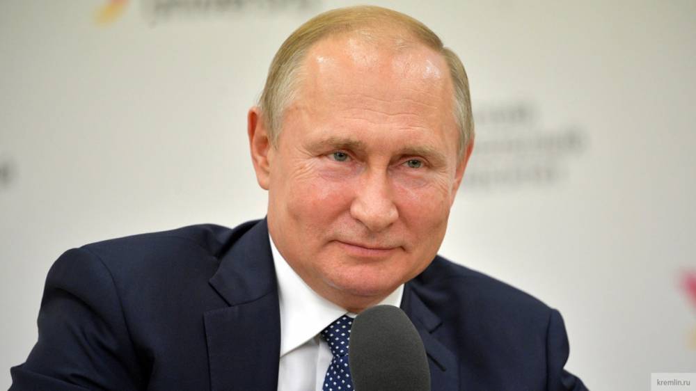Путин анонсировал проведение международных телефонных переговоров