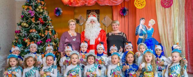 В Калининградской области разрешат проводить новогодние утренники в детсадах