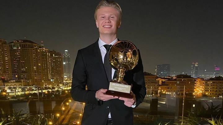 Эрлинг Холанд получил награду Golden Boy-2020