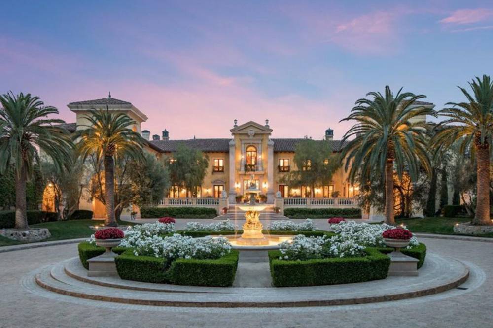 Самый дорогой дом Америки выставили на аукцион: цена и фото роскошного имения