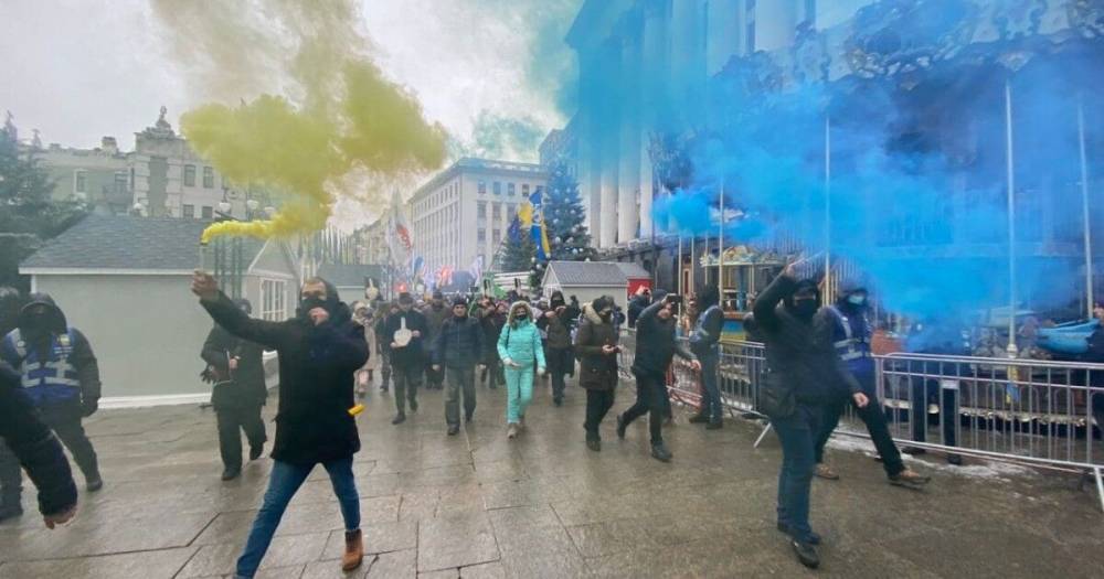 Протестующие ФОПы выдвинули требования и начали марш по центру Киева