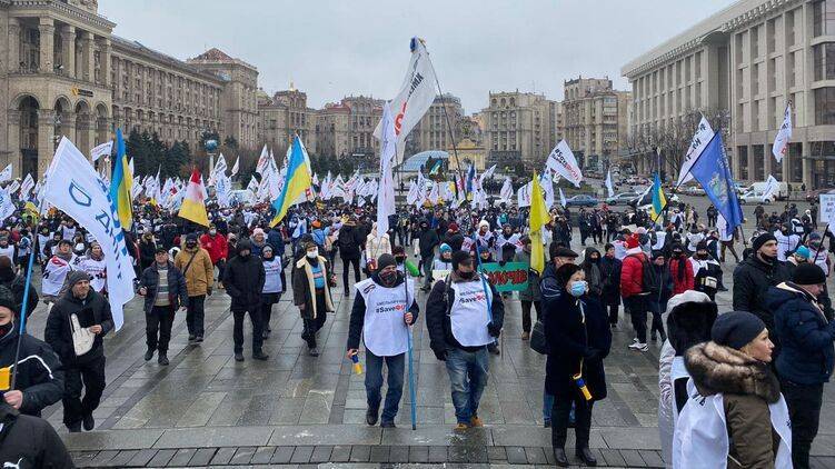 В Киеве между предпринимателями и полицией начались драки