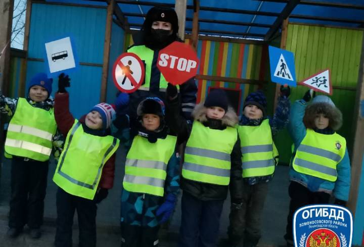 Тест для безопасности: школьники Ленобласти проверили знание правил дорожного движения