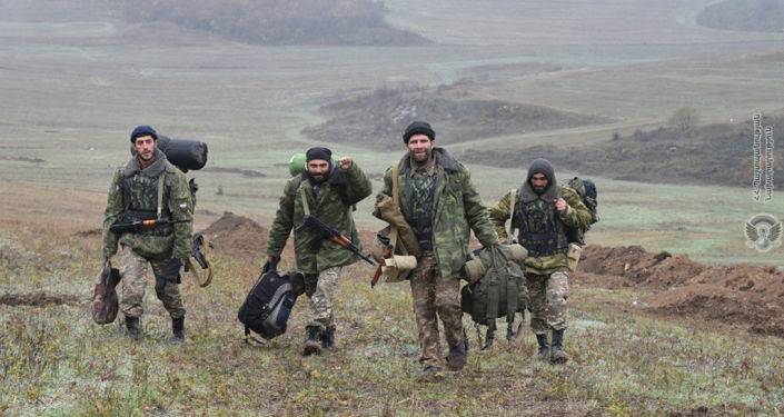 Новая смена отправилась на боевое дежурство для охраны границ Армении