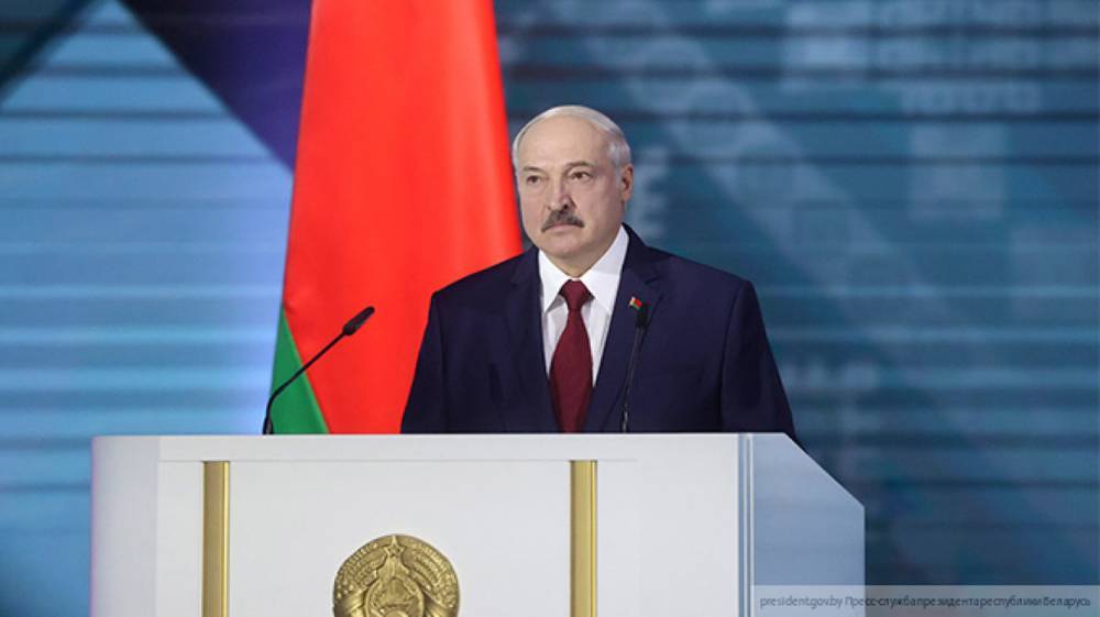 Лукашенко пообещал сохранить Белоруссию для внуков
