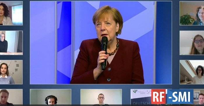 Меркель надеется Германия вернется к нормальной жизни к осени 2021 года