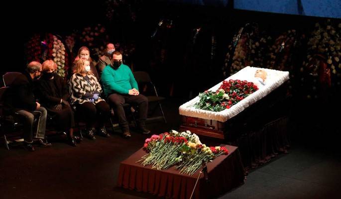 “Позор”: Во время похорон Гафта произошел безумный скандал