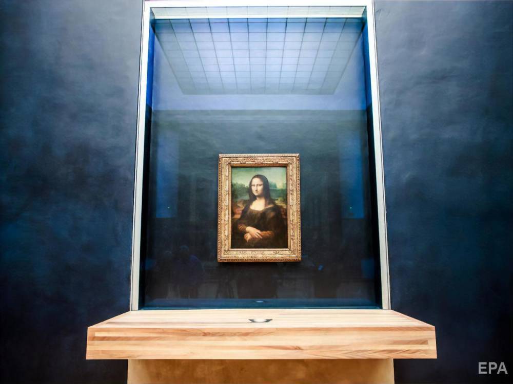 Лувр продал за €80 тыс. "свидание" с "Мона Лизой" без стекла