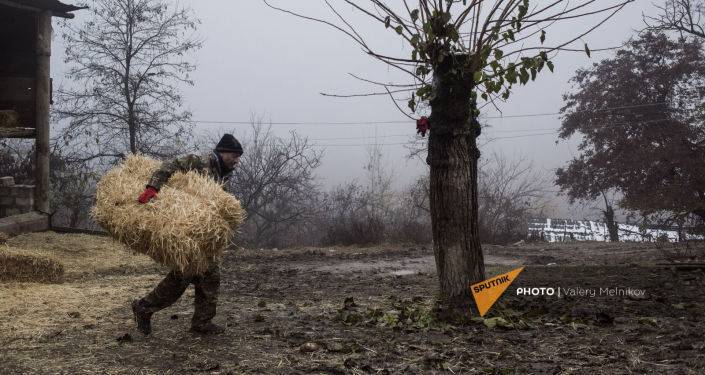 Жизнь под прицелом: красноречивые кадры из карабахского села Тагавард после войны