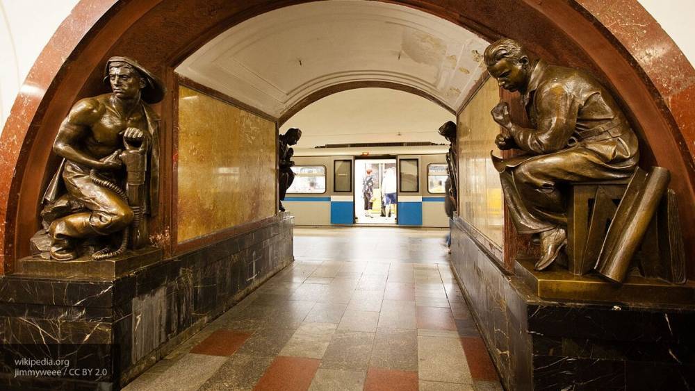 Иностранцев шокировало сравнение метро Москвы и Нью-Йорка