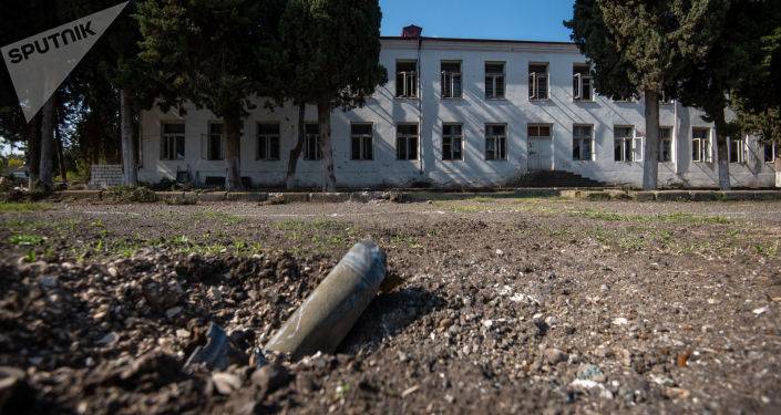Российские саперы обезвредили 6 тысяч взрывоопасных предметов в Карабахе
