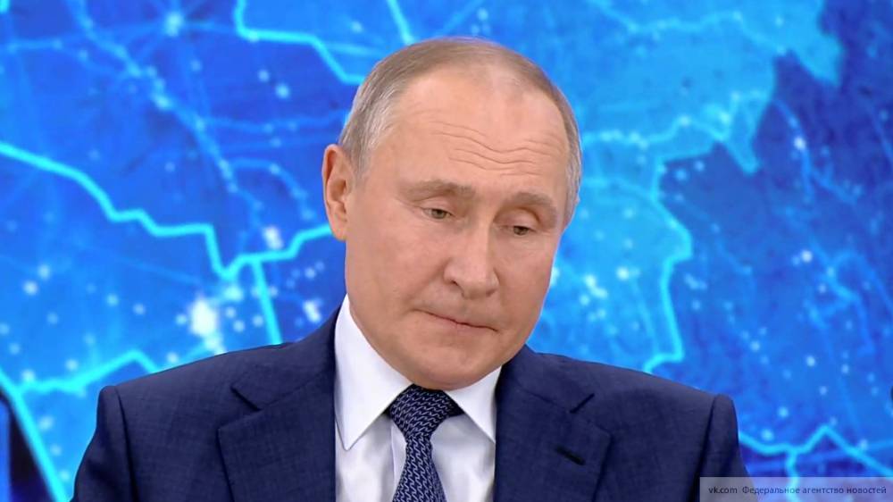 Путин назвал четыре наиболее пострадавших в пандемию отрасли экономики