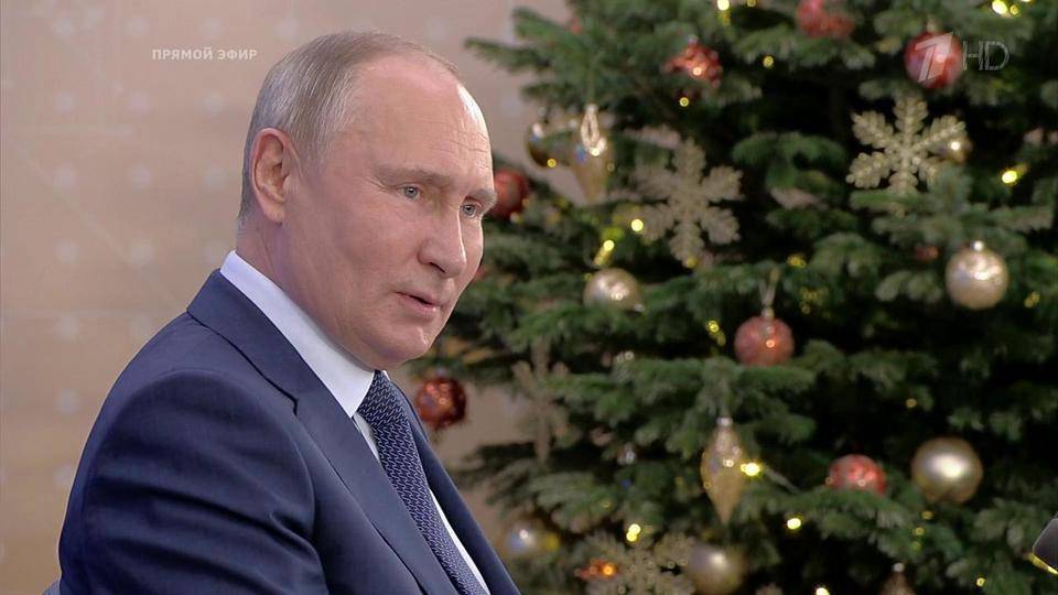 «Напряженка длилась много лет»: Владимир Путин о конфликте в Нагорном Карабахе