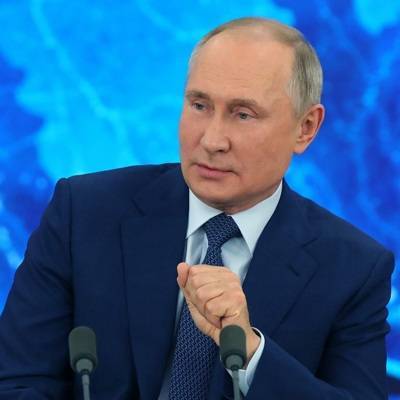 На пресс-конференции глава государства заявил, что готов работать со всеми мировыми лидерами в интересах достижения максимального результата для России