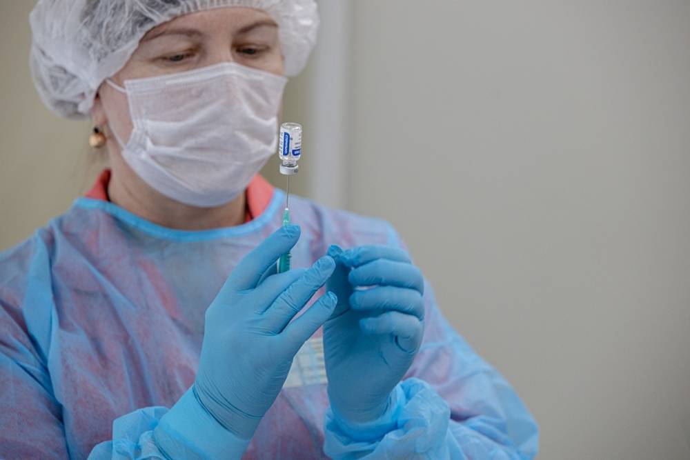 За сутки в ХМАО выявили 227 новых случаев коронавируса, число умерших достигло 489