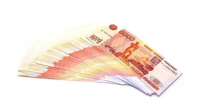 Почти 3 миллиона рублей перевела мошенникам пенсионерка в Петербурге