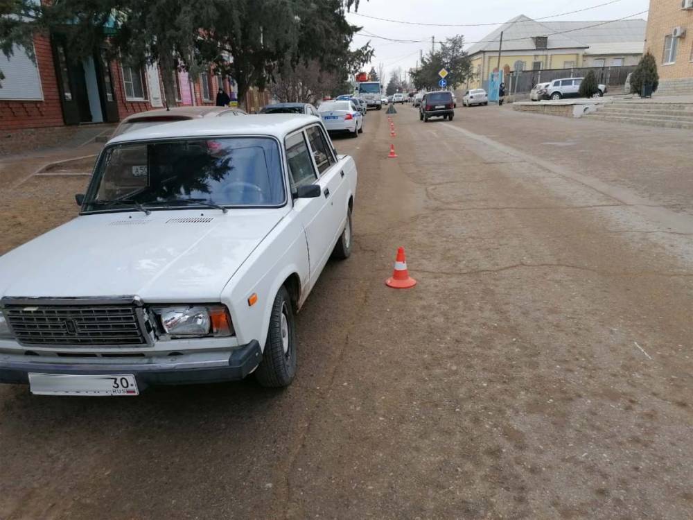 В Астраханской области подросток попал под колеса "семерки"