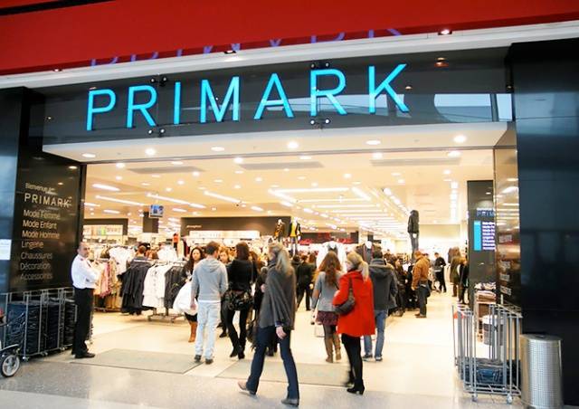 Открытие первого в Праге магазина Primark отложили из-за коронавируса