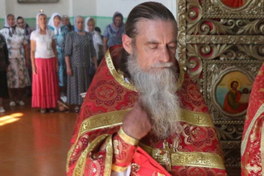 Мордовского священника задержали по подозрению в истязании родных и приемных детей