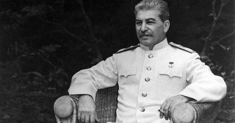 На Украине нашли адвоката для Иосифа Сталина
