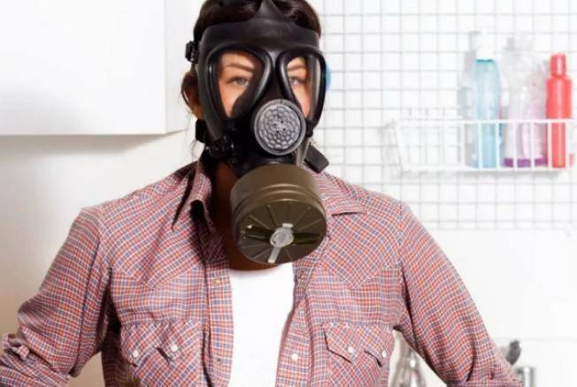 Как избавиться от неприятного запаха в доме