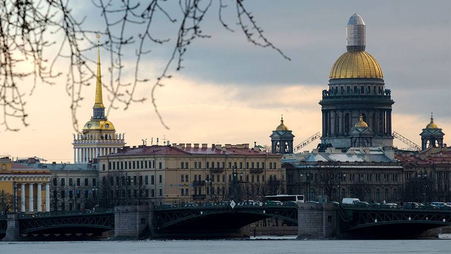 В Петербурге одобрили смягчение закона о «наливайках» в центре города