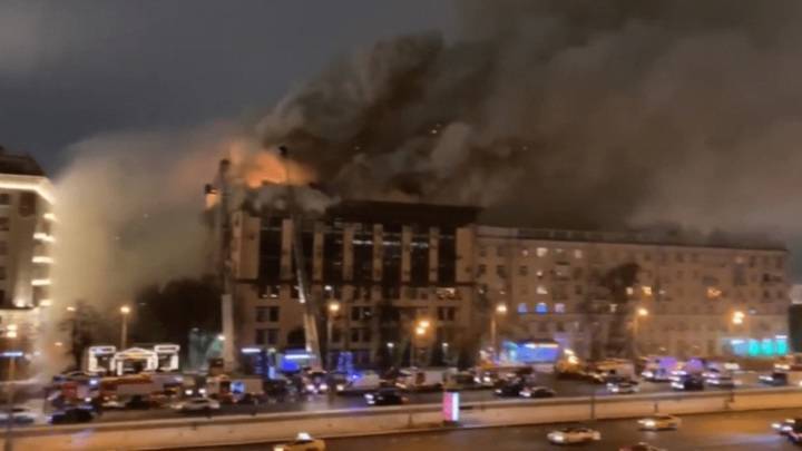 Крупный пожар на севере столицы потушен