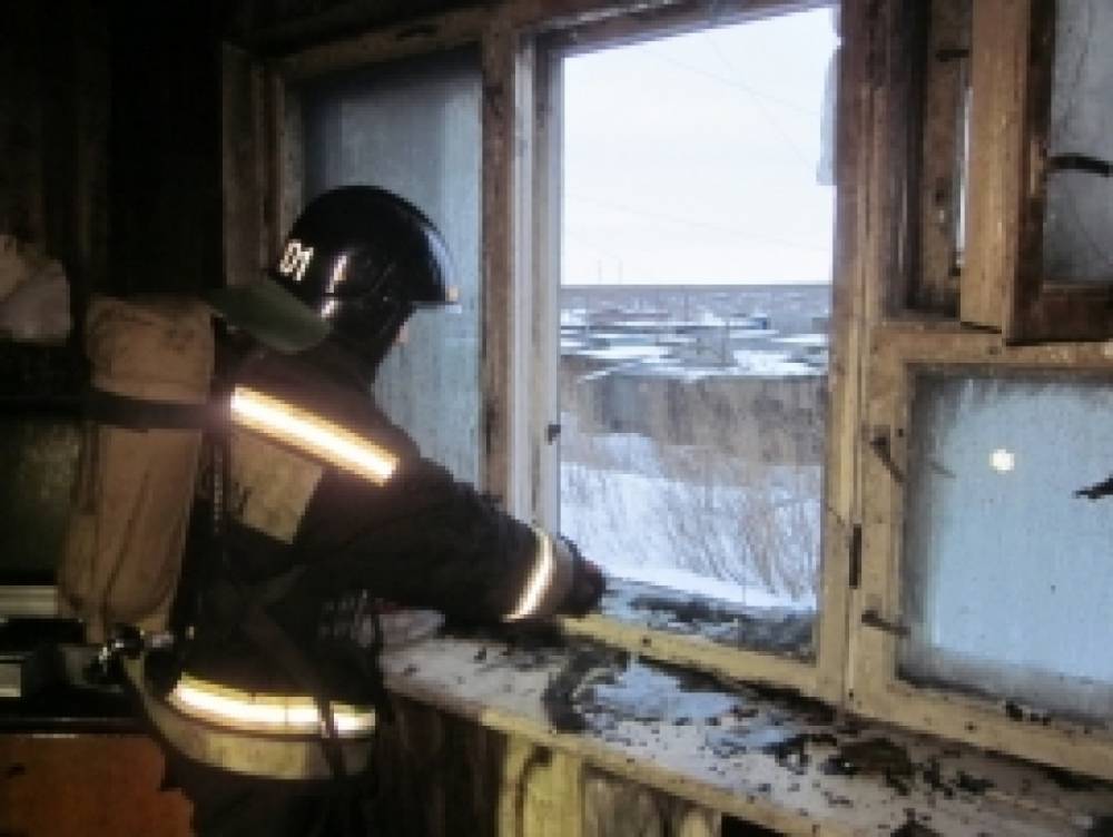 ФАН опубликовал видео с места крупного пожара в здании Мосгоргеотреста